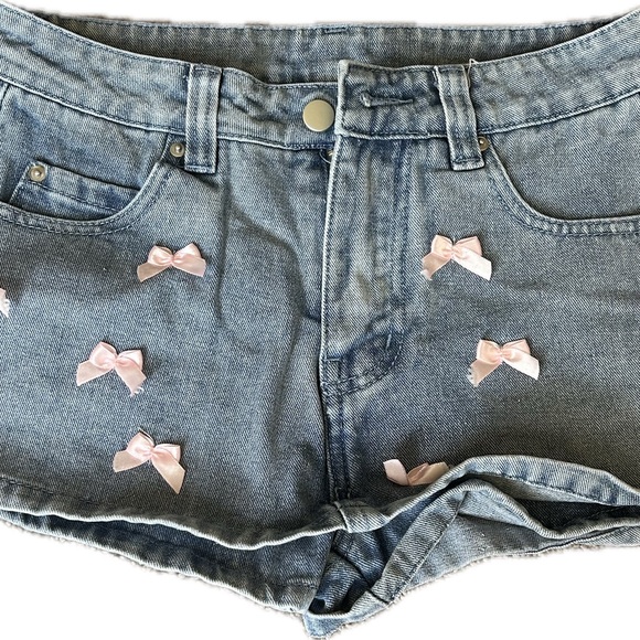 Stylish Blue Jean Shorts with Pink Bow Accents - Picture 1 of 5